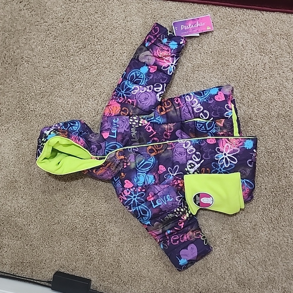 Snow puffer jacket size 4T NWT with neck warmer